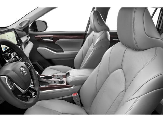 new 2025 Toyota Highlander car, priced at $52,927