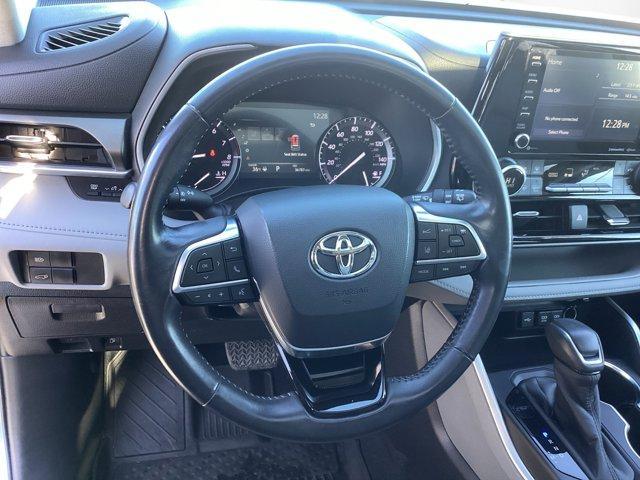 used 2020 Toyota Highlander car, priced at $35,000