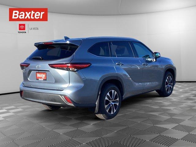 used 2020 Toyota Highlander car, priced at $35,000