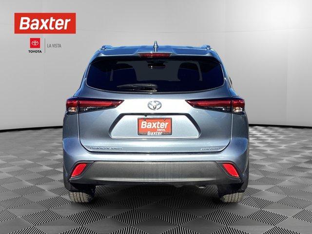 used 2020 Toyota Highlander car, priced at $35,000