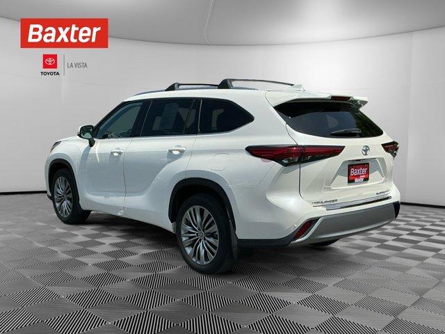 used 2021 Toyota Highlander car, priced at $43,500