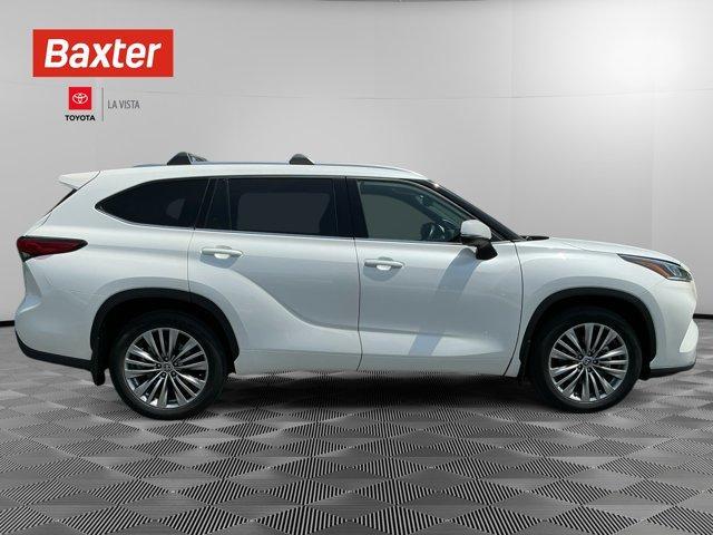 used 2021 Toyota Highlander car, priced at $43,500