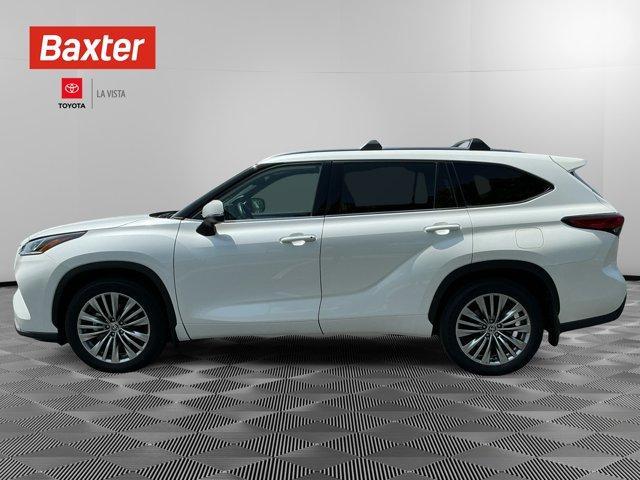 used 2021 Toyota Highlander car, priced at $43,500