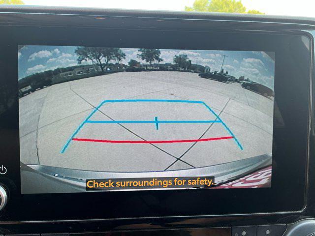 used 2024 Toyota Highlander car, priced at $43,688