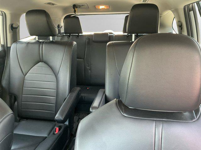 used 2024 Toyota Highlander car, priced at $43,688