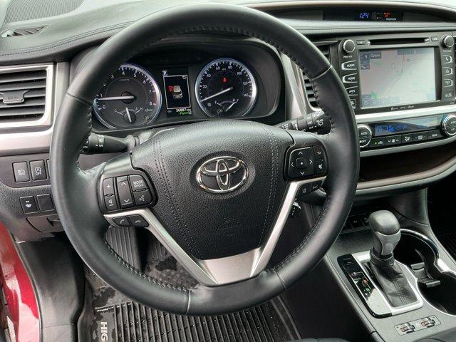 used 2019 Toyota Highlander car, priced at $36,500