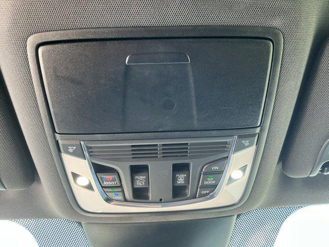 used 2022 Acura MDX car, priced at $38,645
