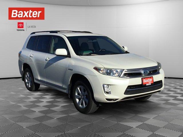 used 2013 Toyota Highlander Hybrid car, priced at $20,000