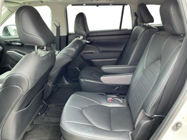 used 2021 Toyota Highlander Hybrid car, priced at $30,000