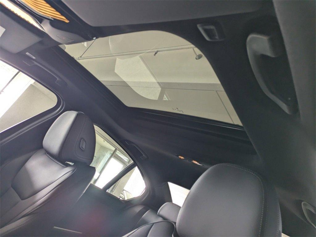 new 2025 BMW 330 car