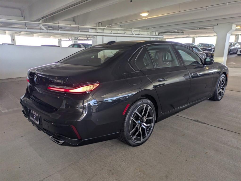 new 2025 BMW 760 car