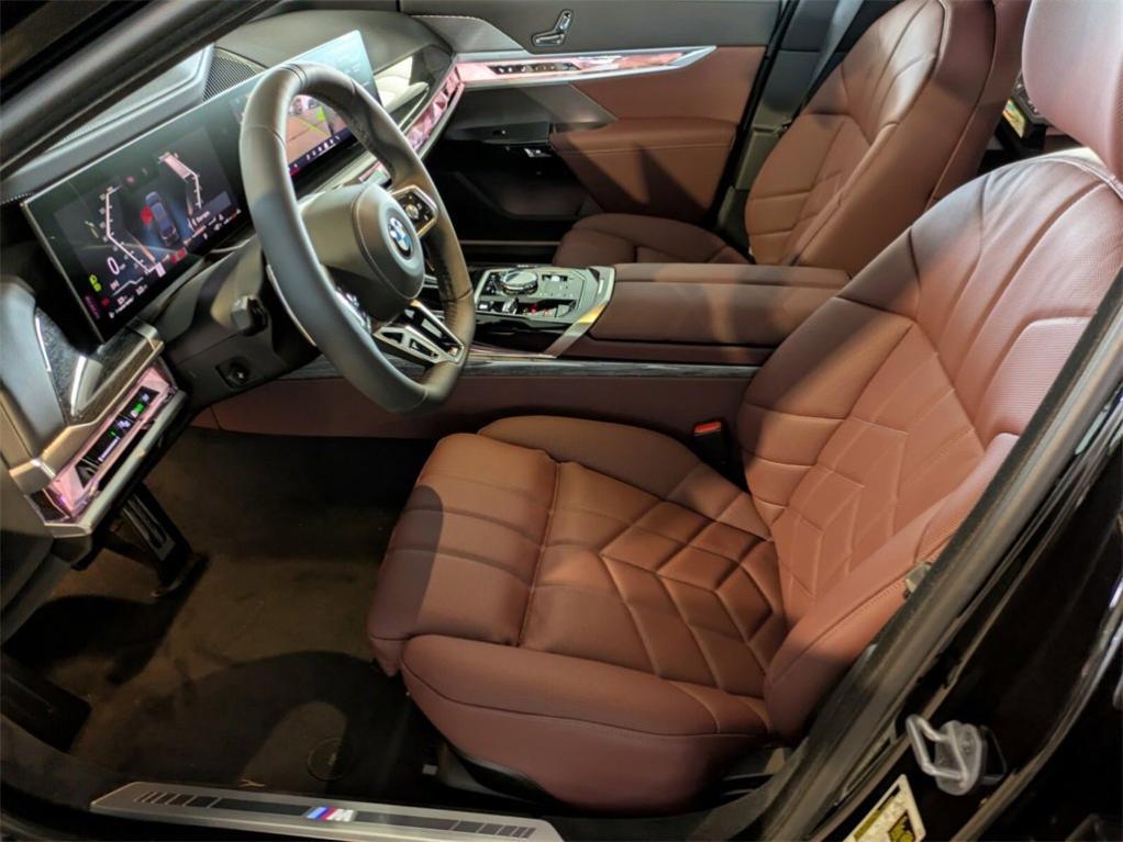 new 2025 BMW 760 car