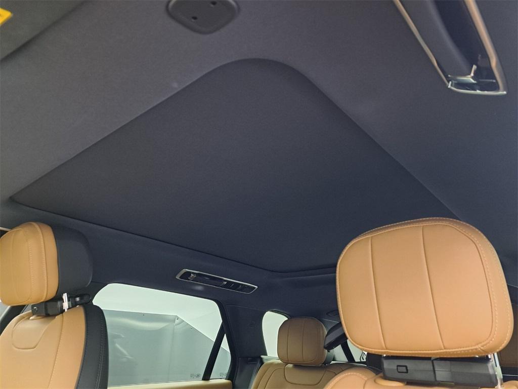 used 2024 Land Rover Range Rover Sport car, priced at $88,995