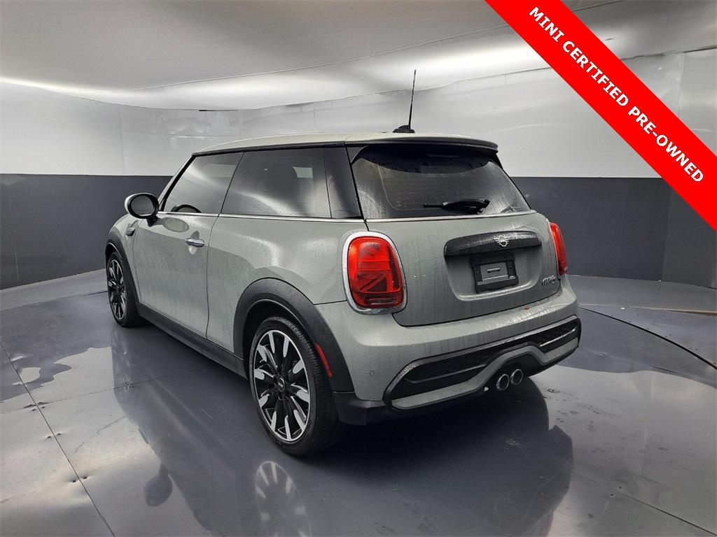 used 2022 MINI Hardtop car, priced at $27,495