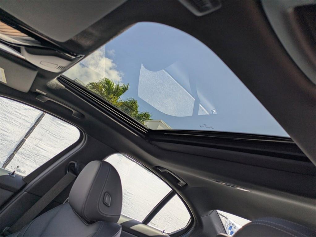 new 2025 BMW 330 car