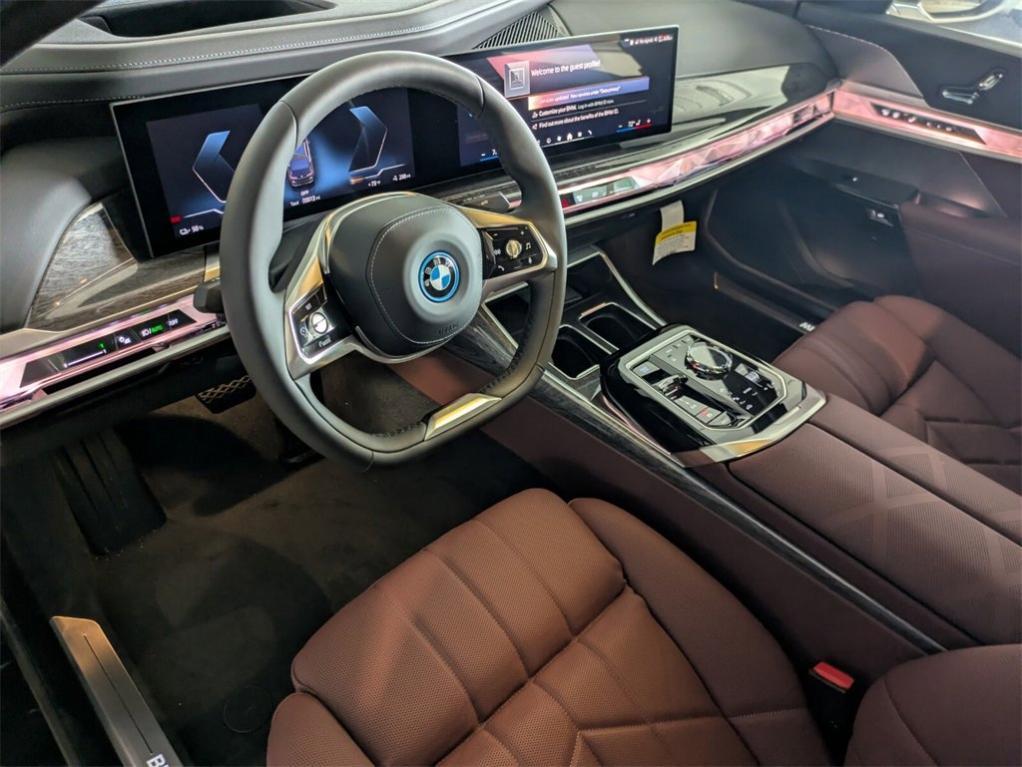 new 2025 BMW i7 car