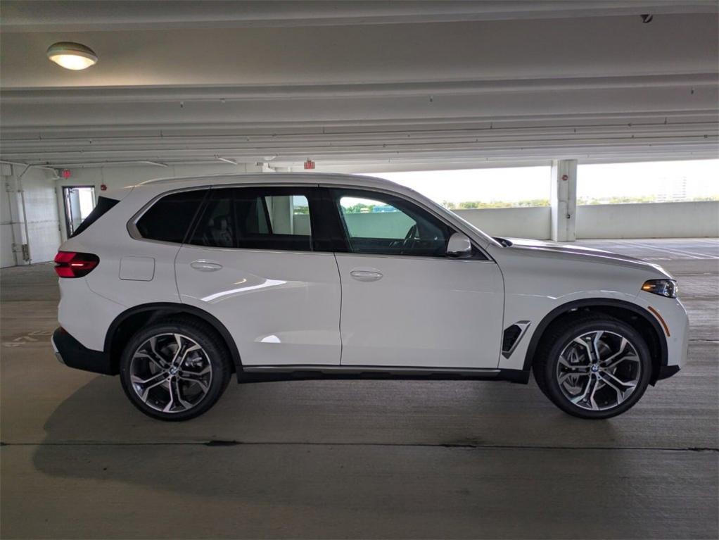 new 2025 BMW X5 car