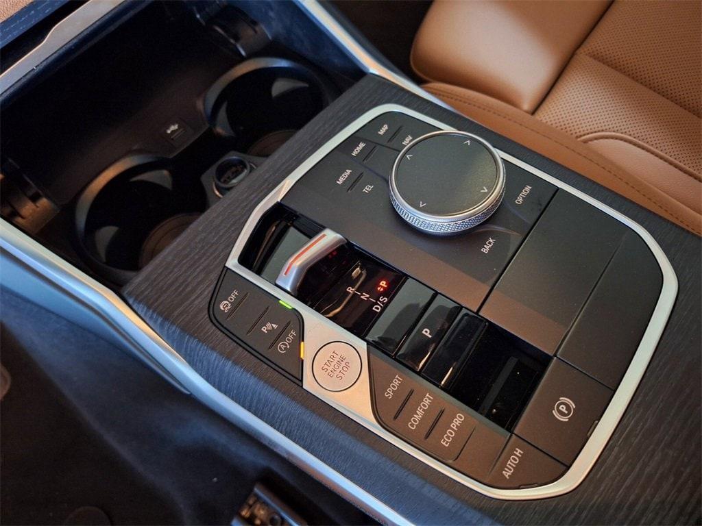 new 2025 BMW 330 car