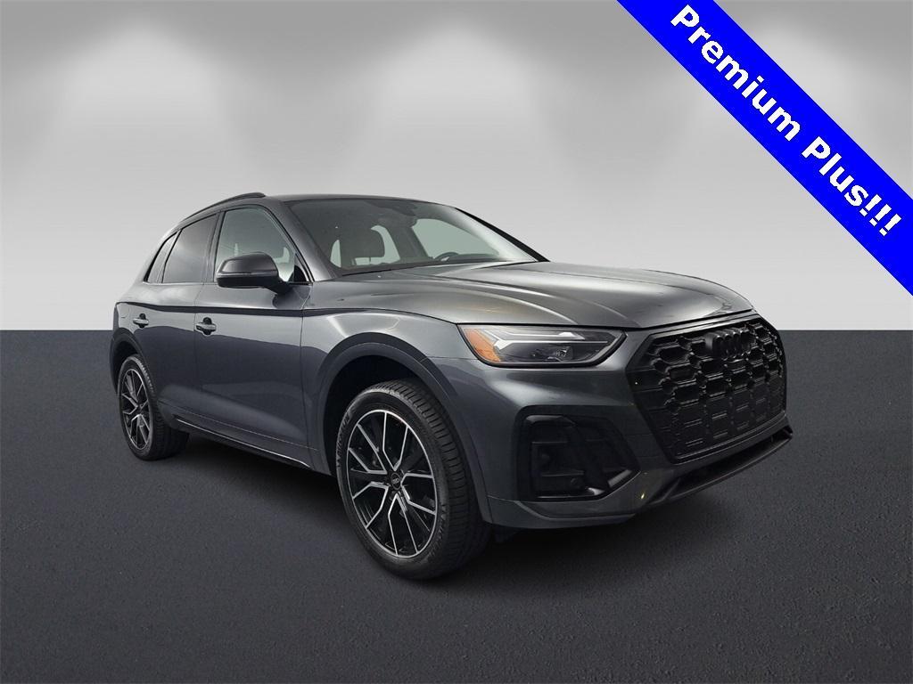 used 2022 Audi SQ5 car, priced at $39,495