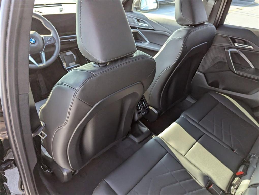 new 2025 BMW X1 car