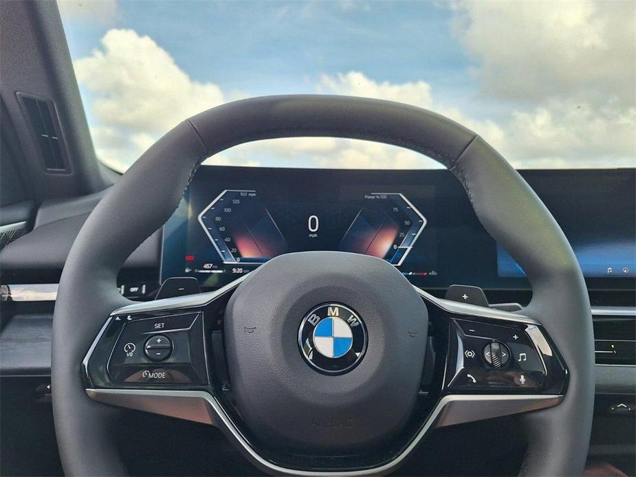 new 2024 BMW 530 car