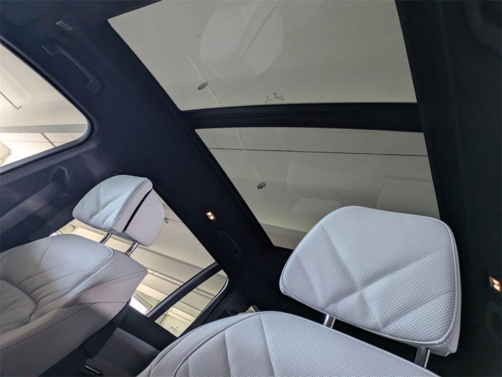 new 2026 BMW X7 car