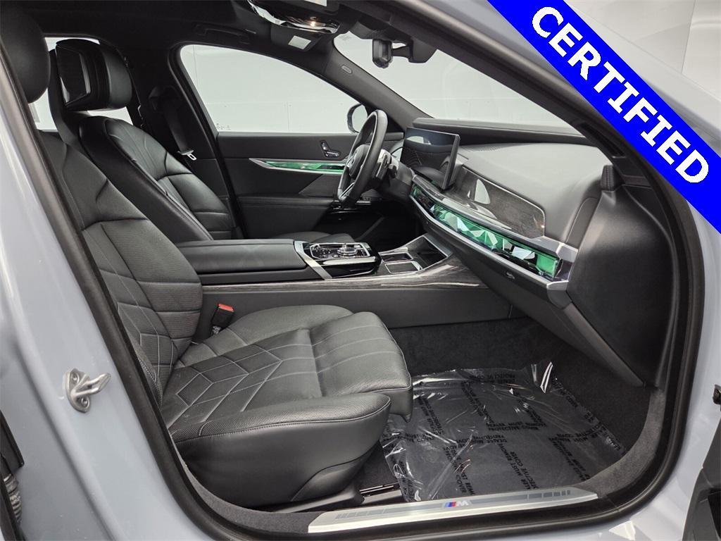 used 2023 BMW 760 car, priced at $77,995