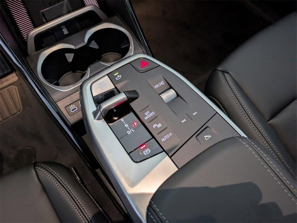 new 2025 BMW X1 car