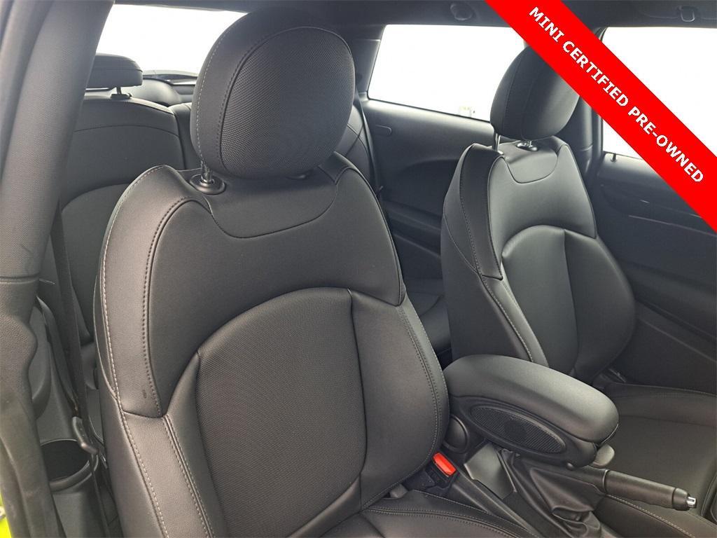 used 2023 MINI Hardtop car, priced at $28,146