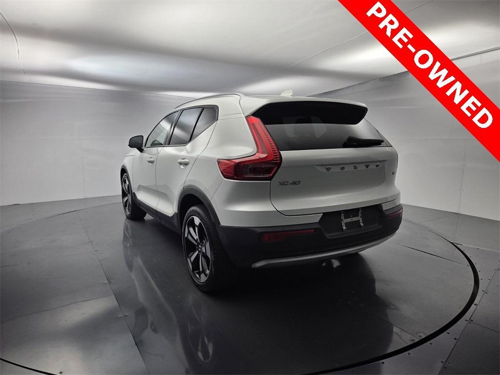 used 2022 Volvo XC40 car, priced at $24,495