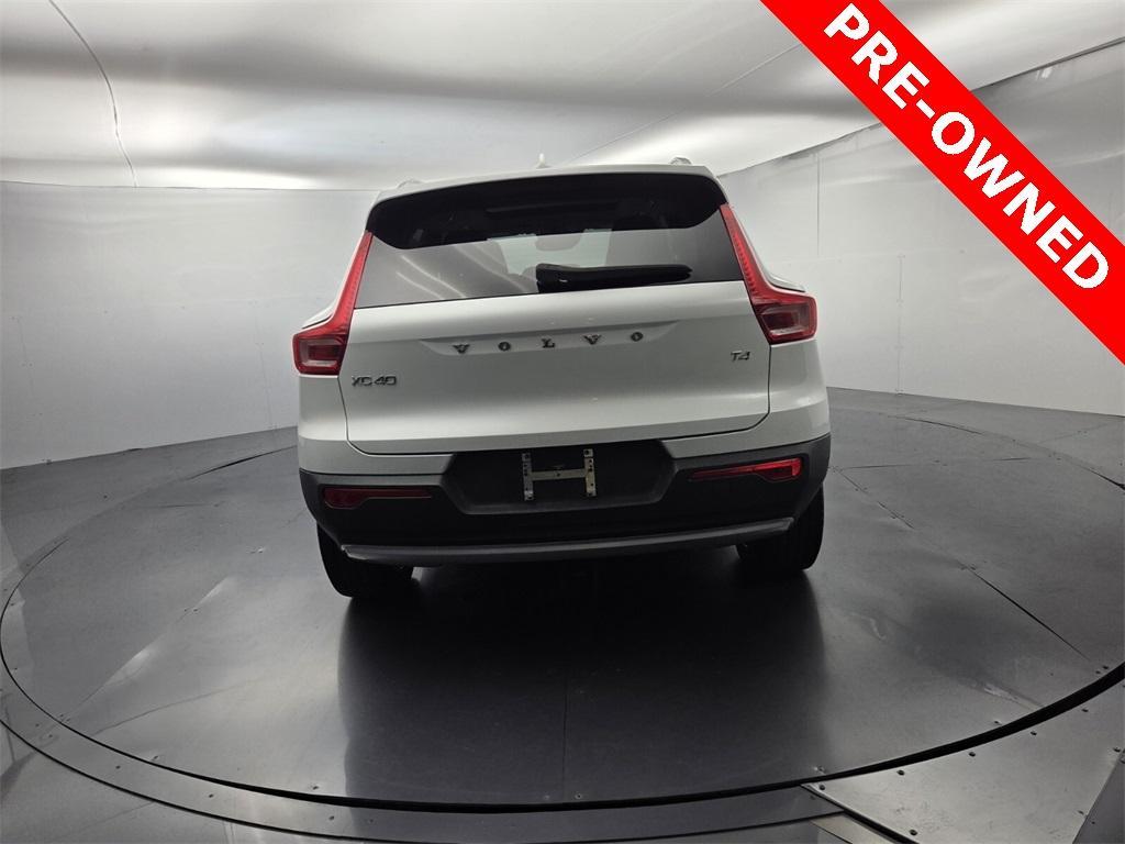 used 2022 Volvo XC40 car, priced at $24,495