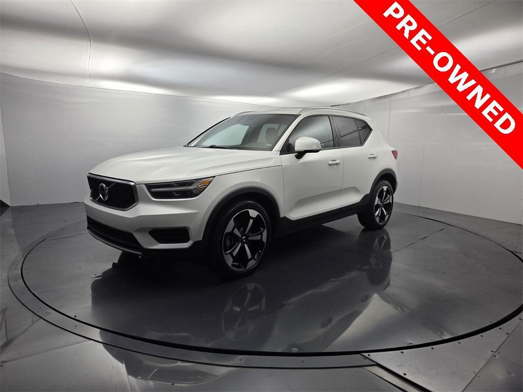 used 2022 Volvo XC40 car, priced at $24,495