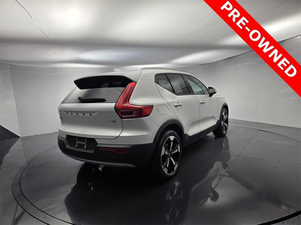 used 2022 Volvo XC40 car, priced at $24,495