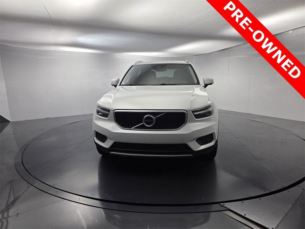 used 2022 Volvo XC40 car, priced at $24,495