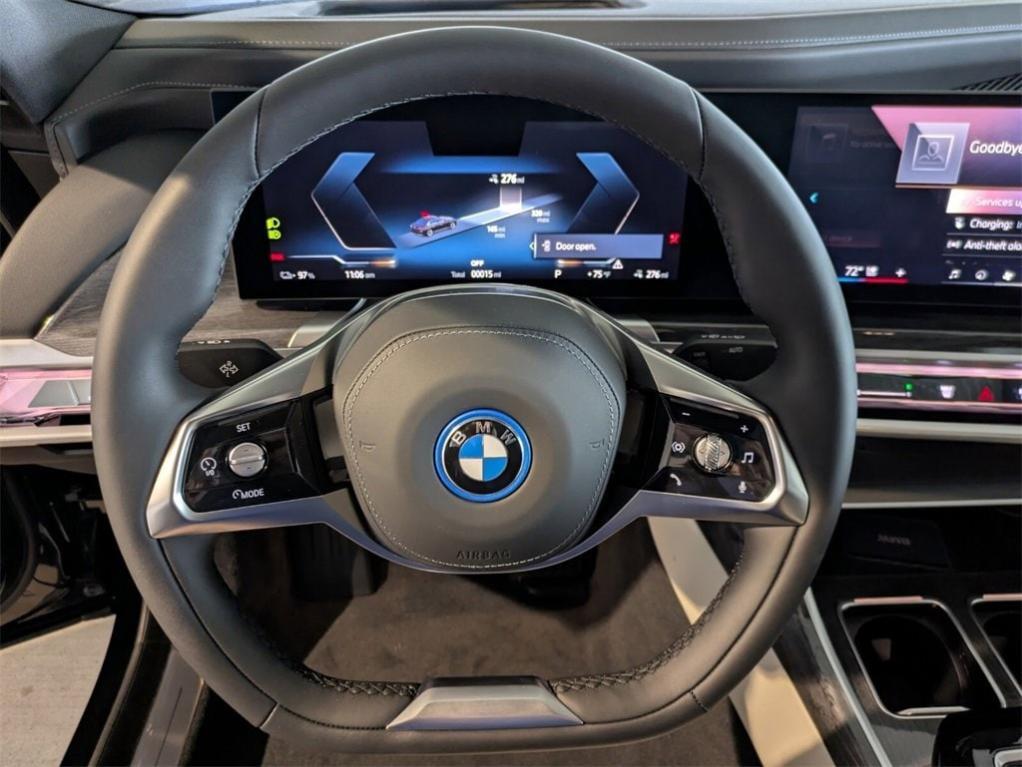 new 2025 BMW i7 car