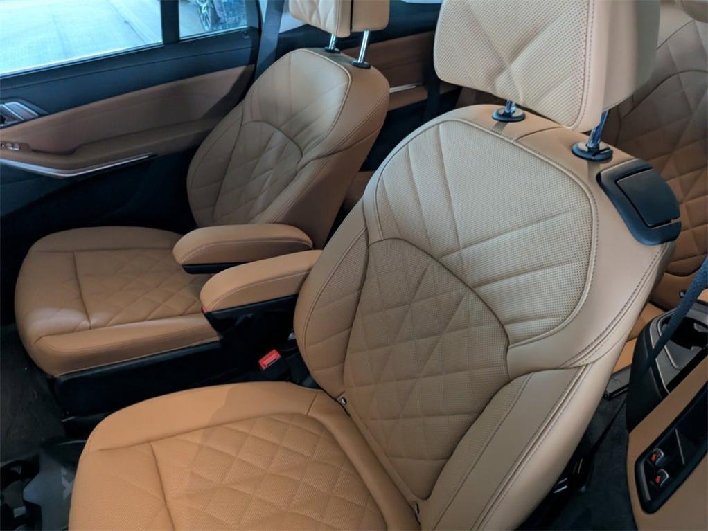 new 2026 BMW X7 car