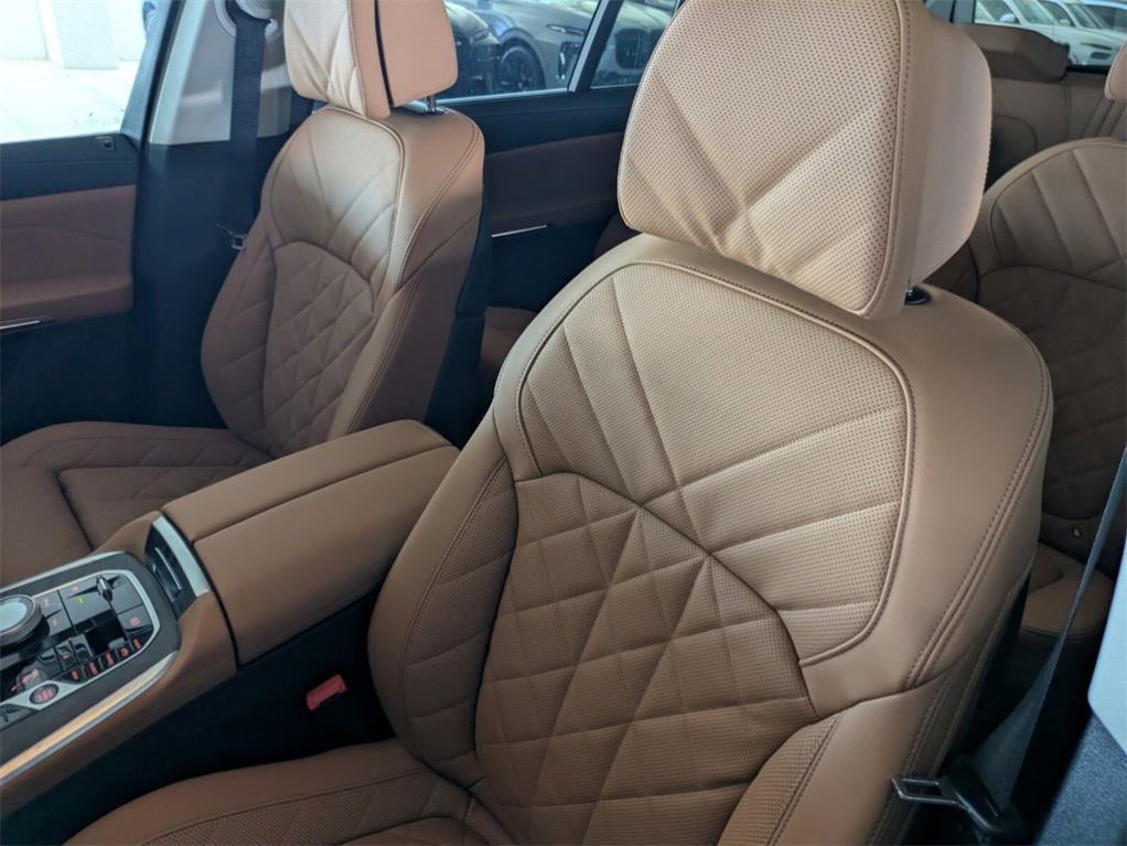 new 2026 BMW X7 car