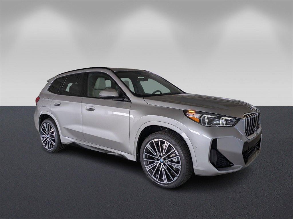 new 2025 BMW X1 car