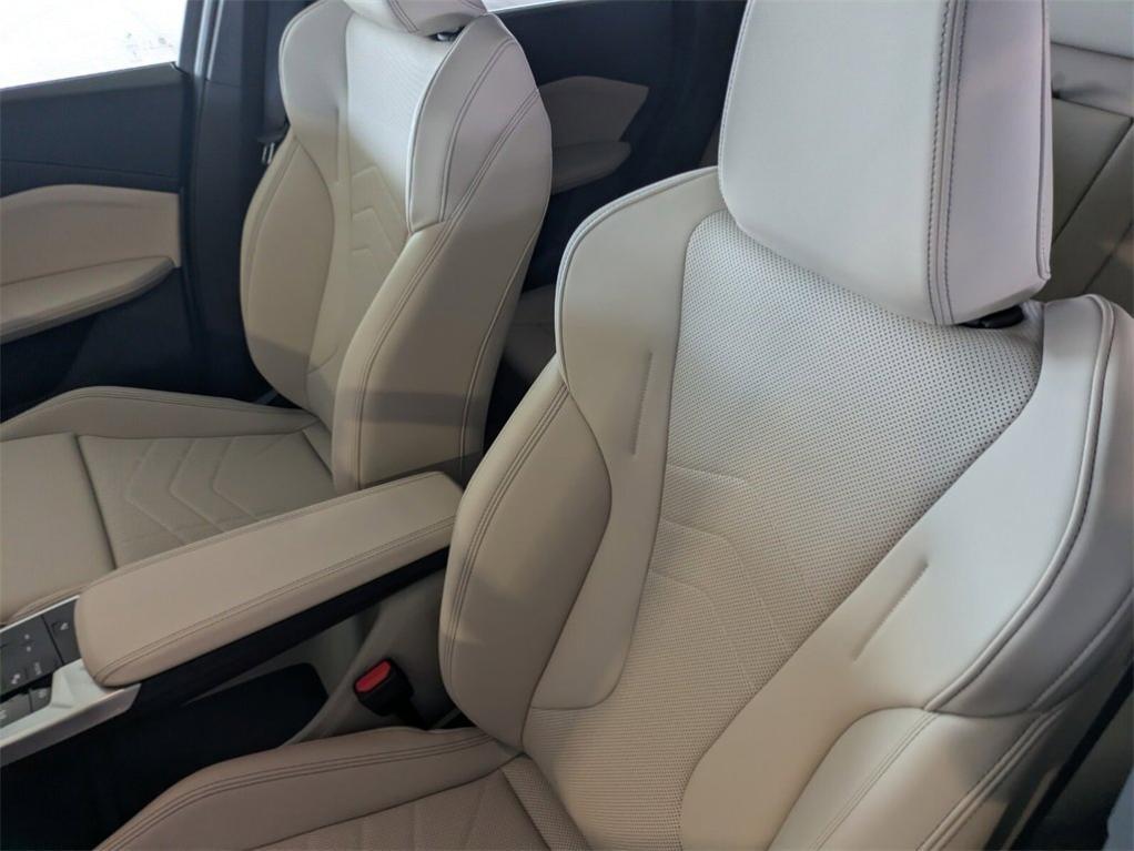 new 2025 BMW X1 car