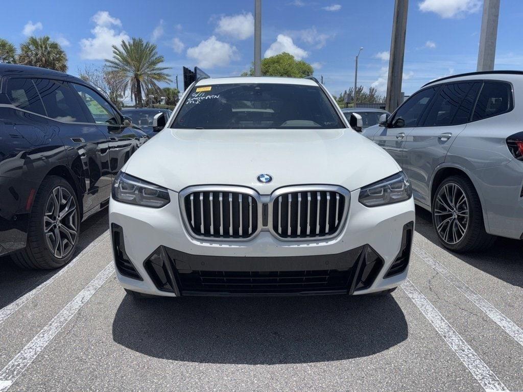 new 2022 BMW X3 car