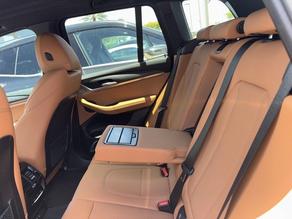 new 2022 BMW X3 car