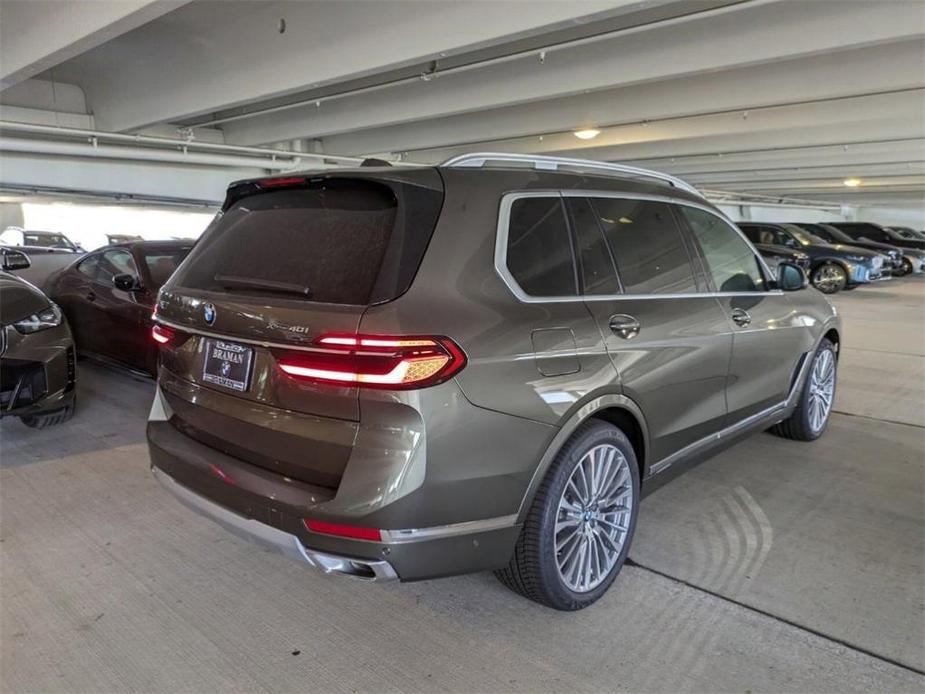 new 2025 BMW X7 car