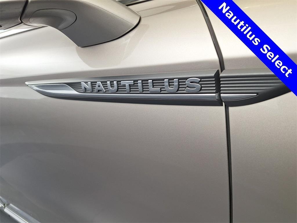 used 2019 Lincoln Nautilus car, priced at $21,995