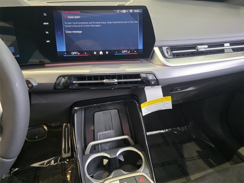 new 2025 BMW X1 car