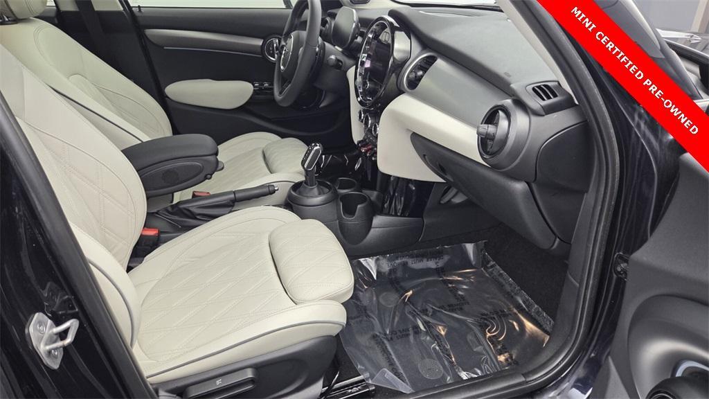 used 2023 MINI Hardtop car, priced at $27,995