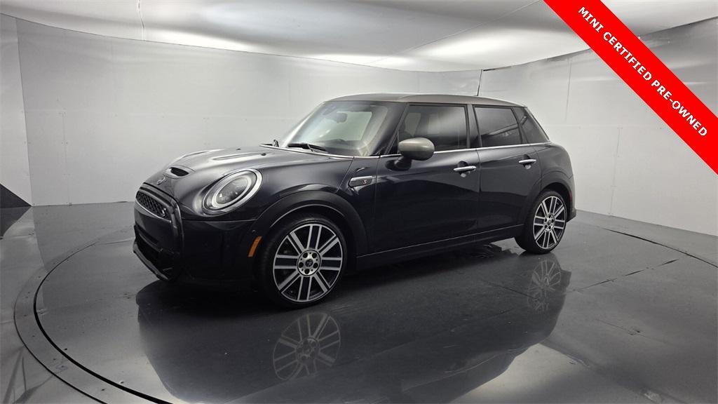 used 2023 MINI Hardtop car, priced at $27,995