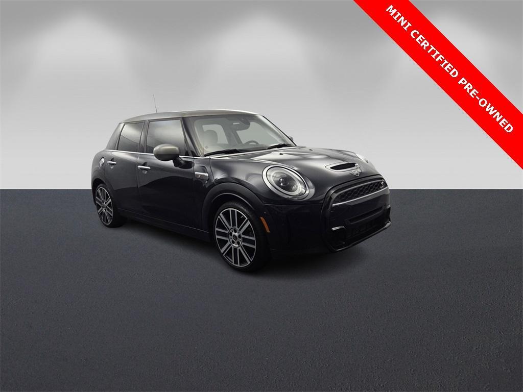 used 2023 MINI Hardtop car, priced at $27,995