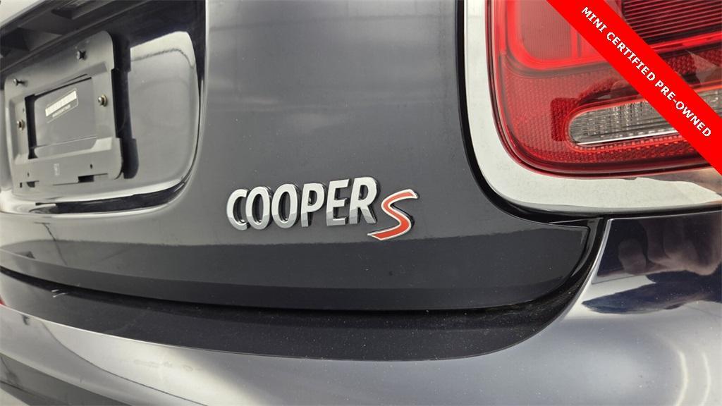 used 2023 MINI Hardtop car, priced at $27,995