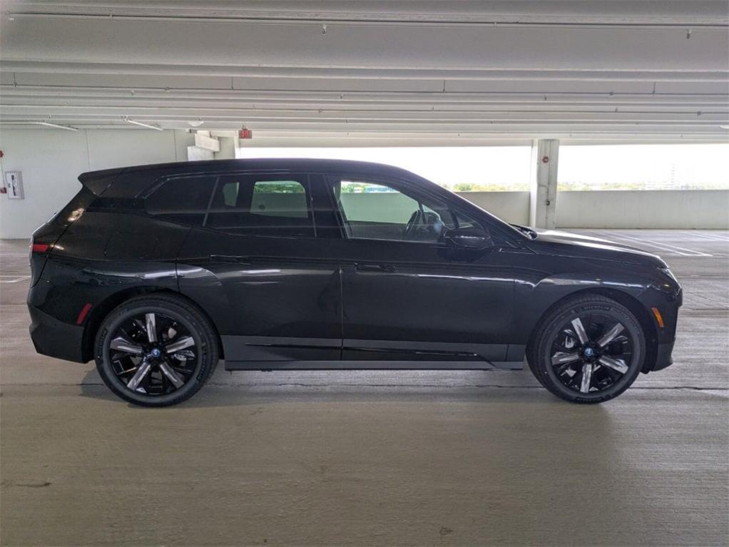 new 2025 BMW iX car