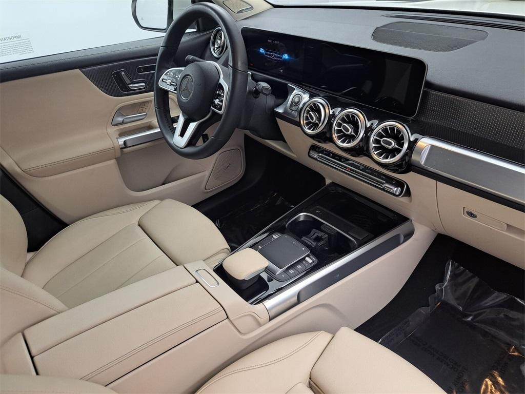 used 2021 Mercedes-Benz GLB 250 car, priced at $29,995